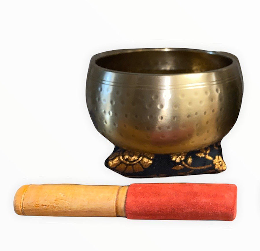 Hammered Singing Bowl with Stick and Cushion - 14 cm - Brass - India