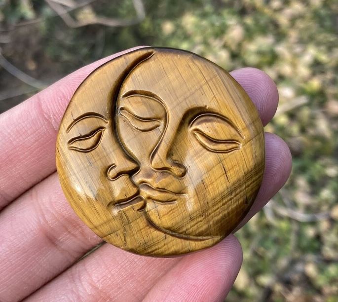 Tigers Eye Moon & Sun Carving - 35-40mm - 44 grams - China - NEW822