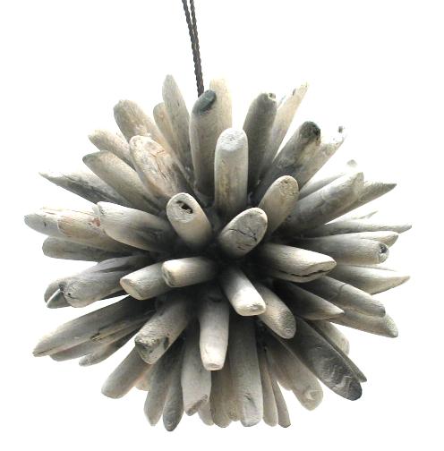 WHITEWASH DRIFTWOOD BALL DECOR 7 Inch DIA