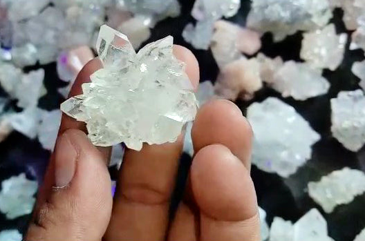 Superb Minerals Apophylite Zeolites - 1 - 2 inch Small - Assorted Mixed - APOPHYLLITE SPECIMENS AAA - India - - NEW1222