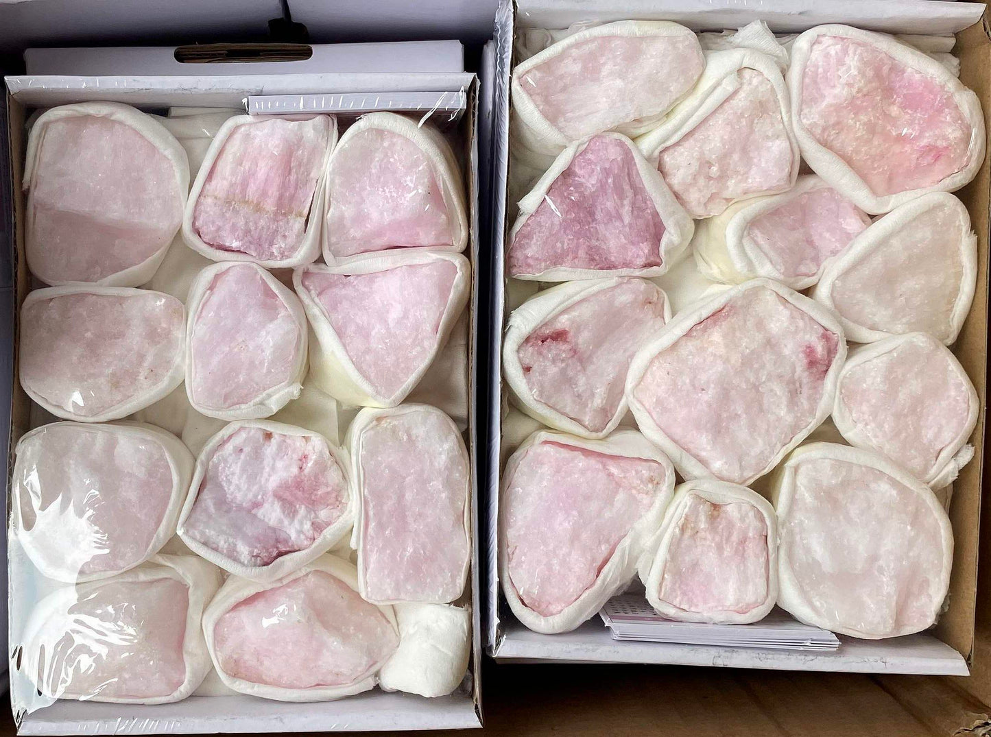 Aragonite Rose - Minéraux Bruts En Vrac - Boîte 20X15cm - Chine - NEW821