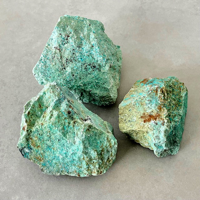 Natural Rough AMAZONITE Raw Stone - Assorted Sizes - Sold by the gram - BRAZIL - NEW522