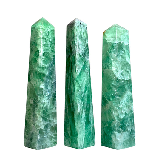 Fluorite verte - Pointes polies tour - 2,5 à 4,5 pouces - Prix au gramme - Inde