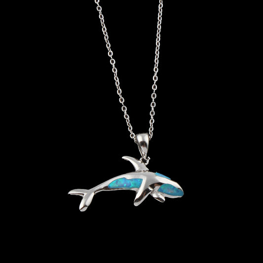 Pendentif Orca avec opale avec chaîne de 19 pouces tout en argent sterling .925