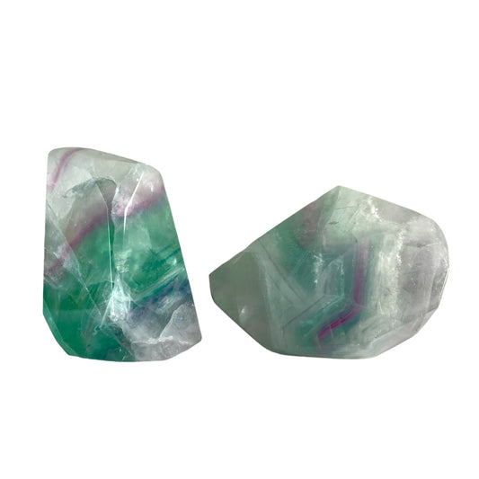 Formes libres naturelles polies en fluorite violette et verte - 6-8cm - Prix au gramme