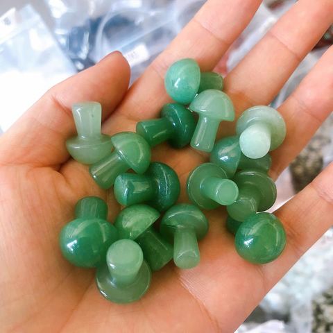 GREEN QUARTZ Mini Mushrooms - 19-20 mm - Price Each - China - NEW622