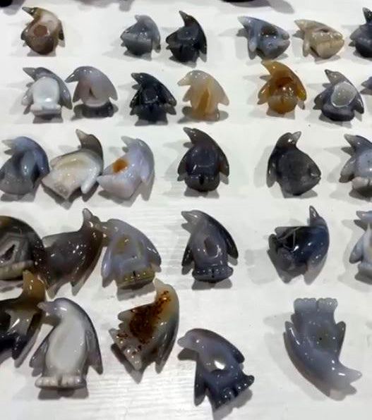 PENGUIN - AGATE WITH DRUZY - 15-16 cm - Price per gram - China - NEW622