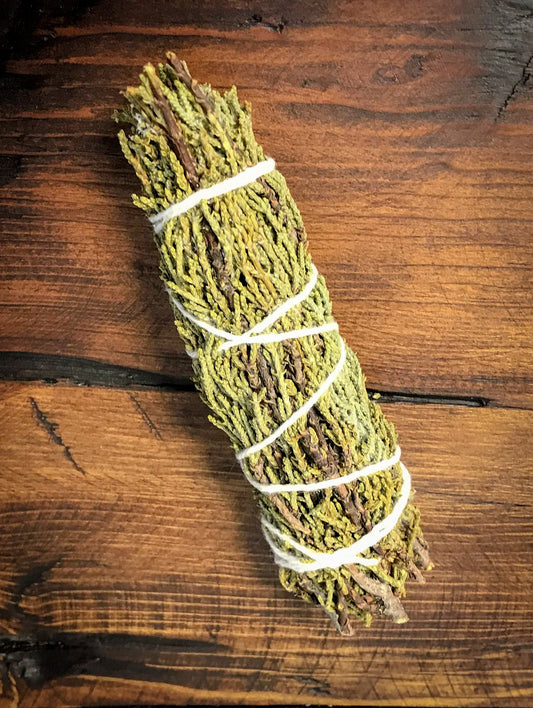 Juniper 9 inch Smudge Stick Bundle Wand - Bulk