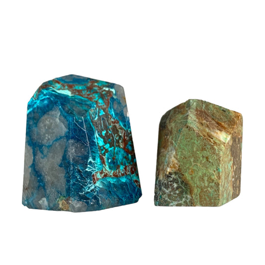 Chrysocolla Polished Natural CHUNKY Points - 45-65mm (8-10pcs par kg) - Prix par gramme - NEW1020