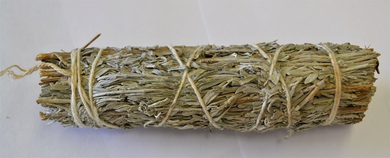 Palo Santo Dust & Mountain Sage Smudge Bundle - 4 inches